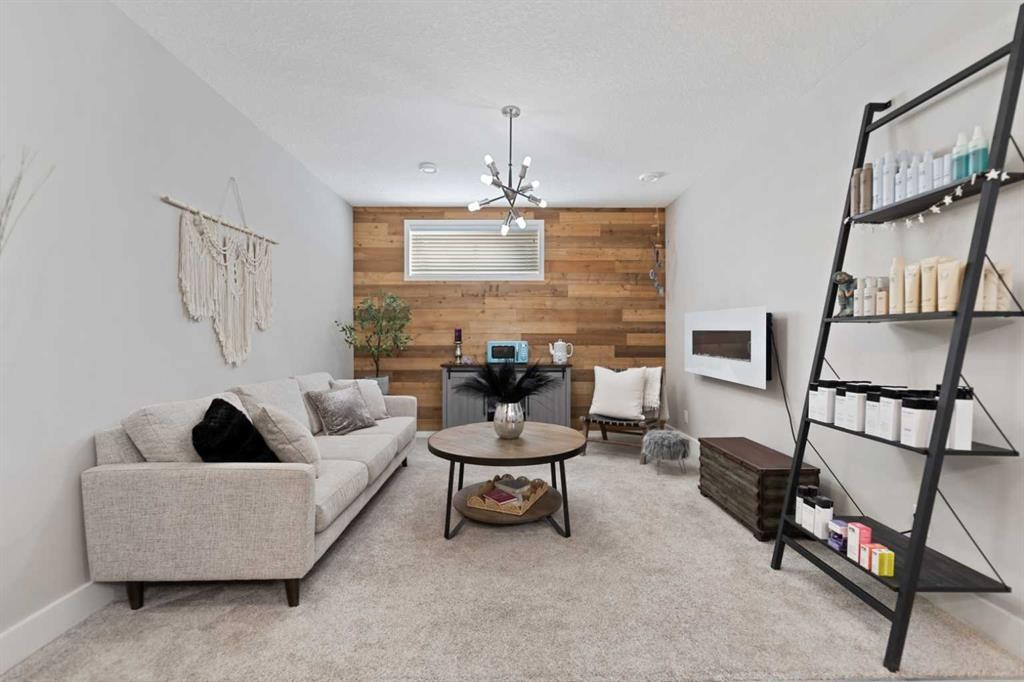 124 Masters Crescent Se, Calgary, AB
