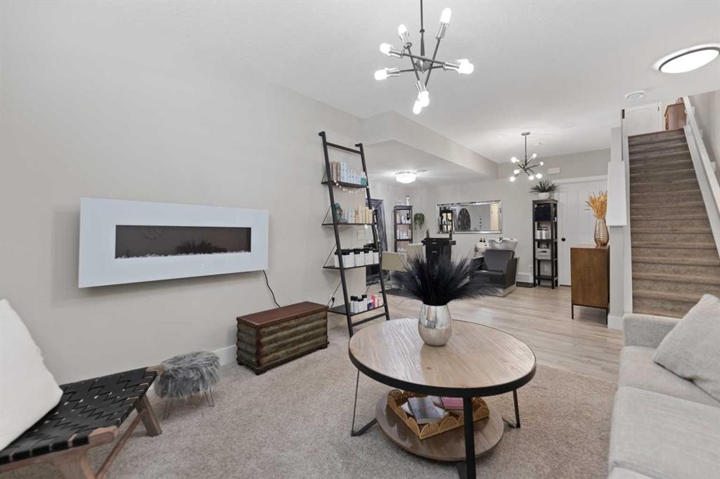 124 Masters Crescent Se, Calgary, AB