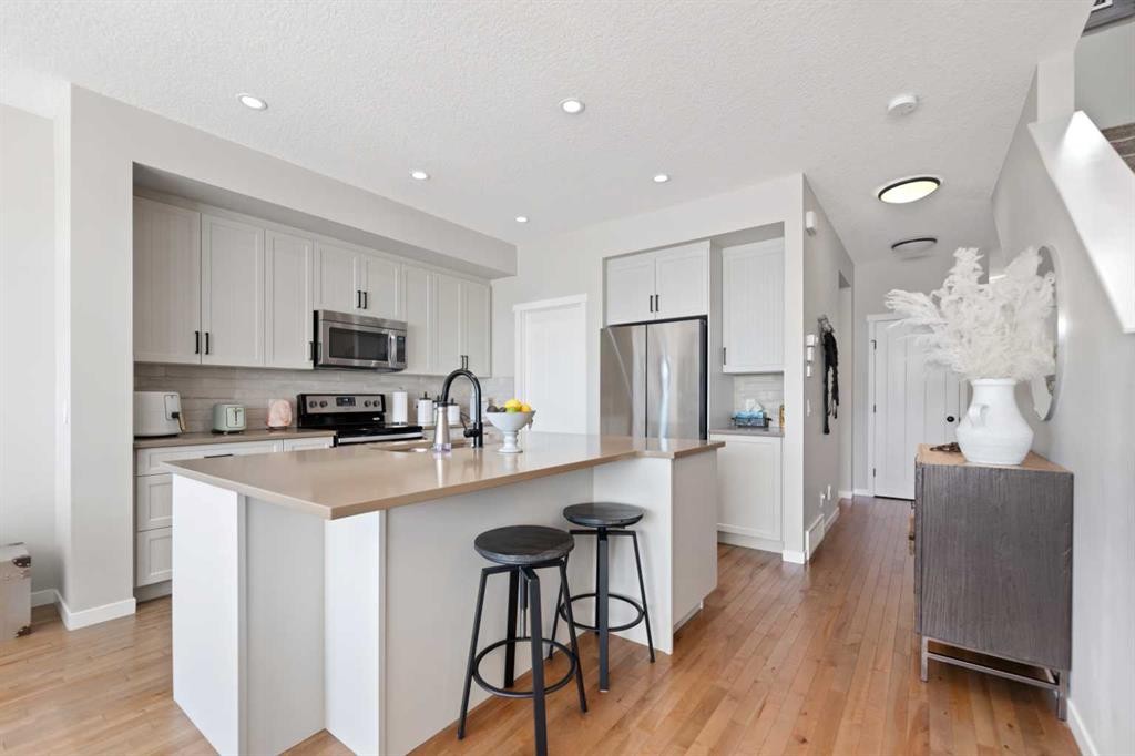 124 Masters Crescent Se, Calgary, AB