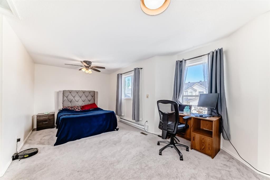 325 Mt Douglas Manor Se, Calgary, AB