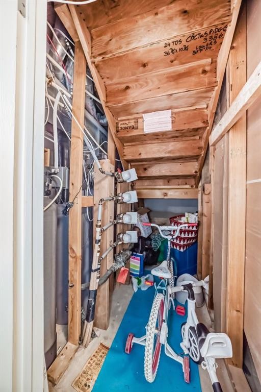 325 Mt Douglas Manor Se, Calgary, AB