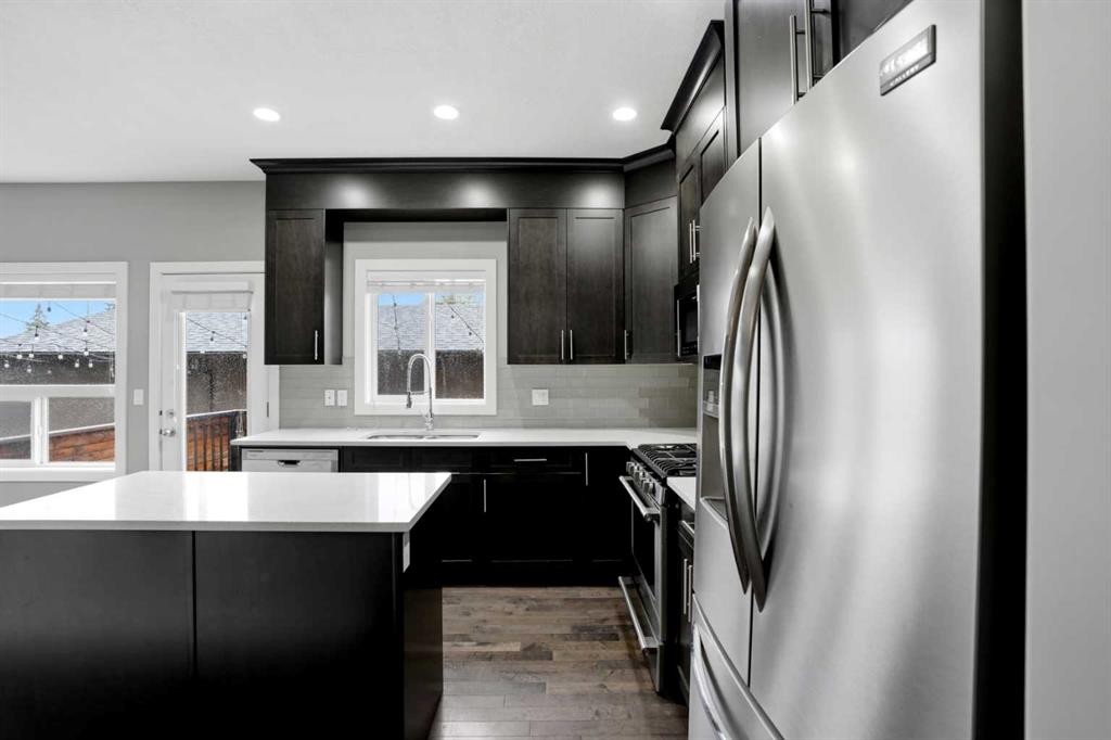 2-112 23 Avenue Ne, Calgary, AB