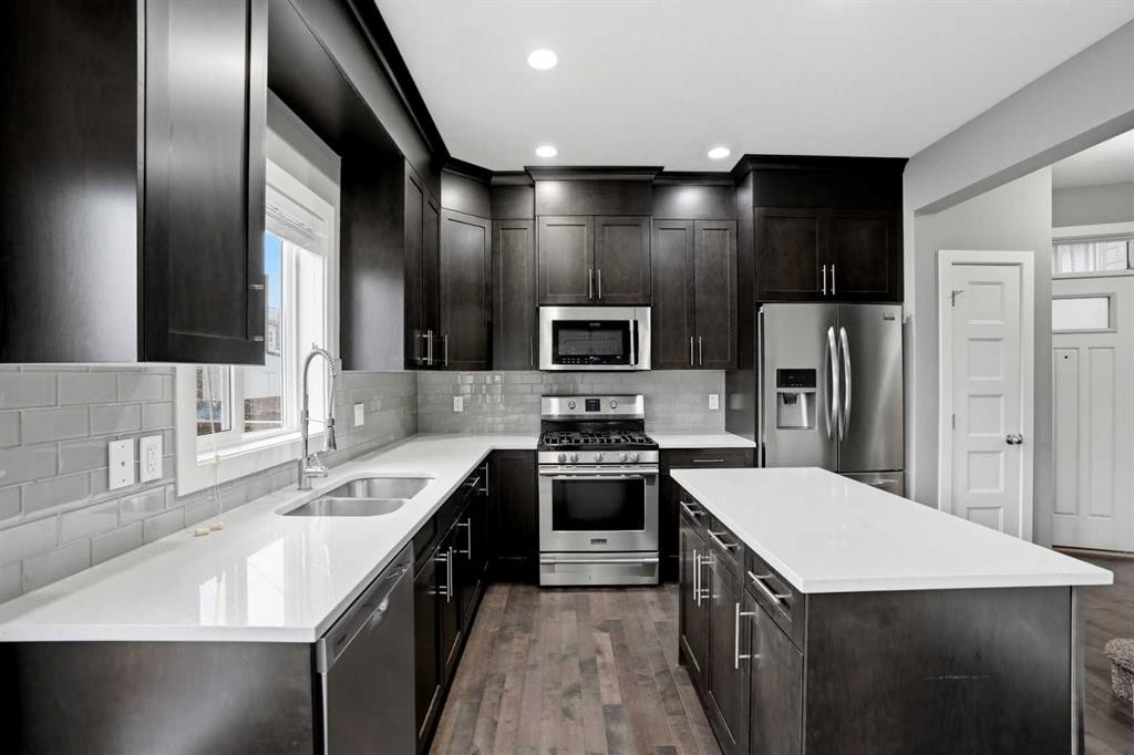 2-112 23 Avenue Ne, Calgary, AB