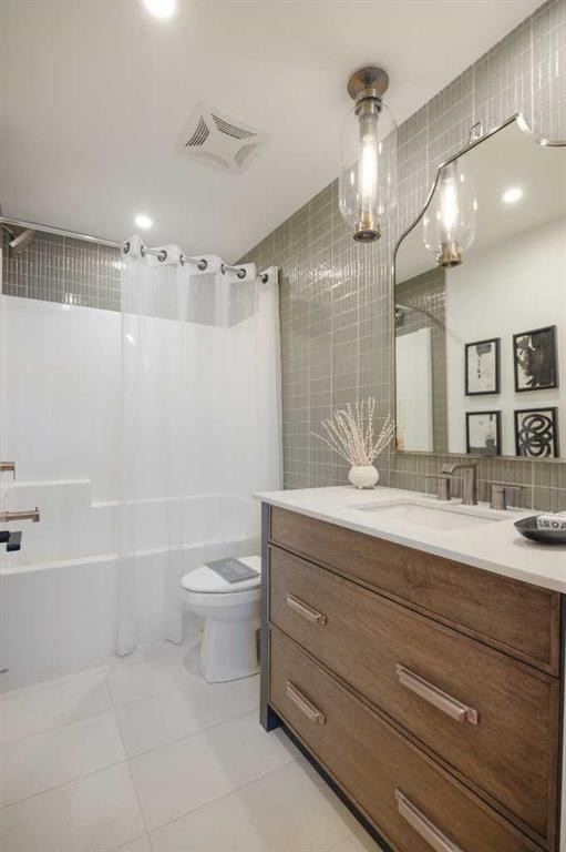 302-199 Sage Hill Heights Nw, Calgary, AB