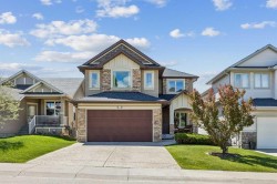 31 Sunset Point Cochrane, AB T4C 0B3