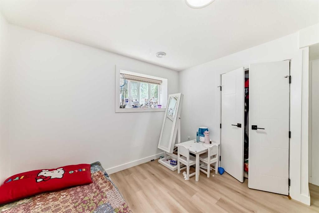 5912 Dalton Drive Nw, Calgary, AB