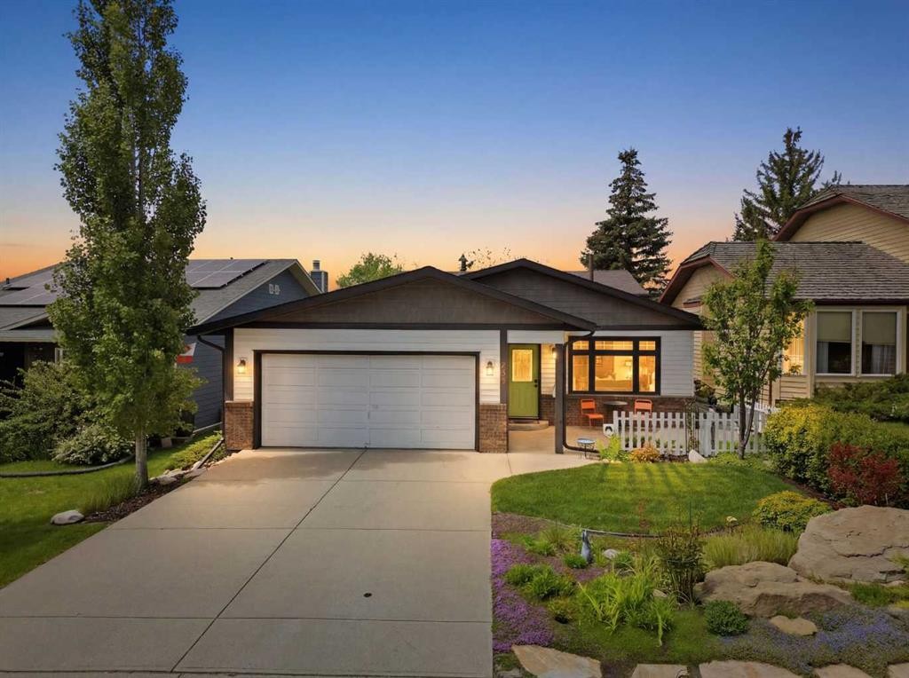 232 Hawkcliff Way Nw, Calgary, AB