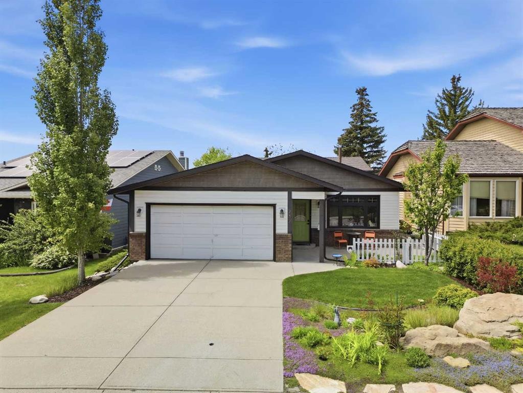 232 Hawkcliff Way Nw, Calgary, AB