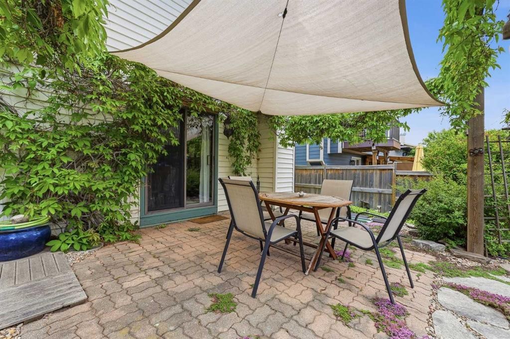 232 Hawkcliff Way Nw, Calgary, AB