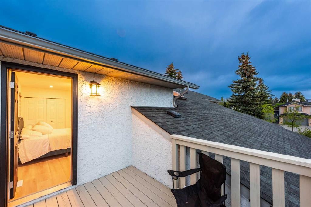 8266 Edgebrook Drive, Calgary, AB
