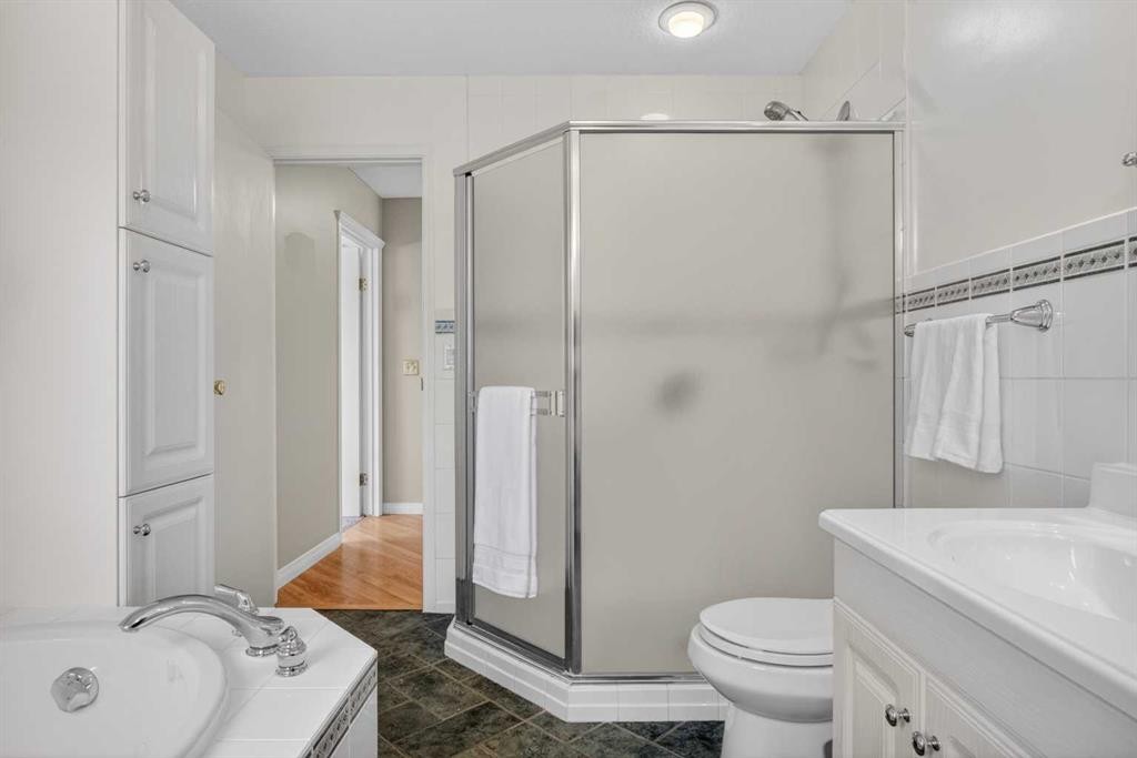 19 Deercrest Way Se, Calgary, AB