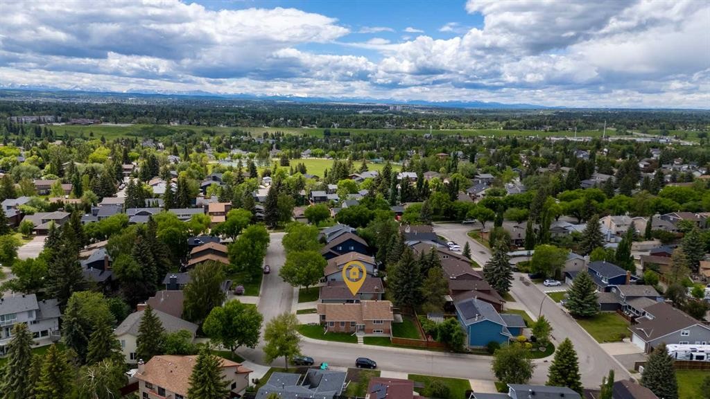 19 Deercrest Way Se, Calgary, AB