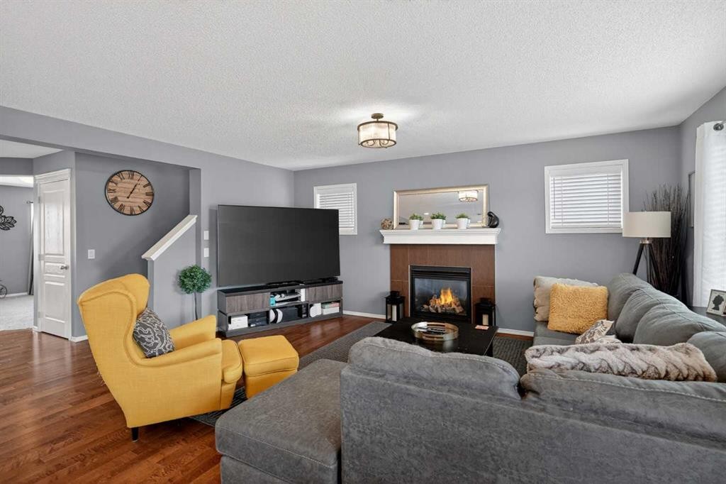 101 Elgin Meadows Manor Se, Calgary, AB