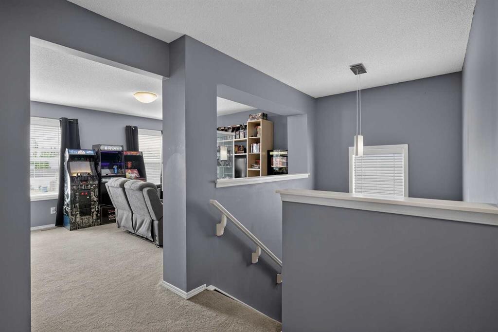101 Elgin Meadows Manor Se, Calgary, AB
