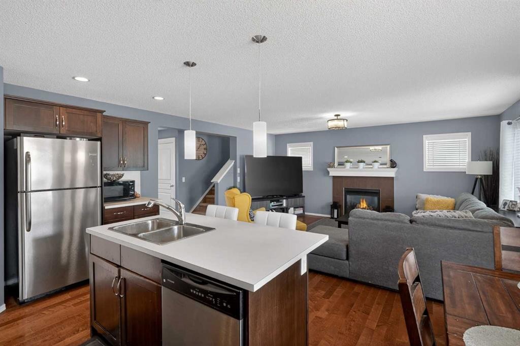 101 Elgin Meadows Manor Se, Calgary, AB