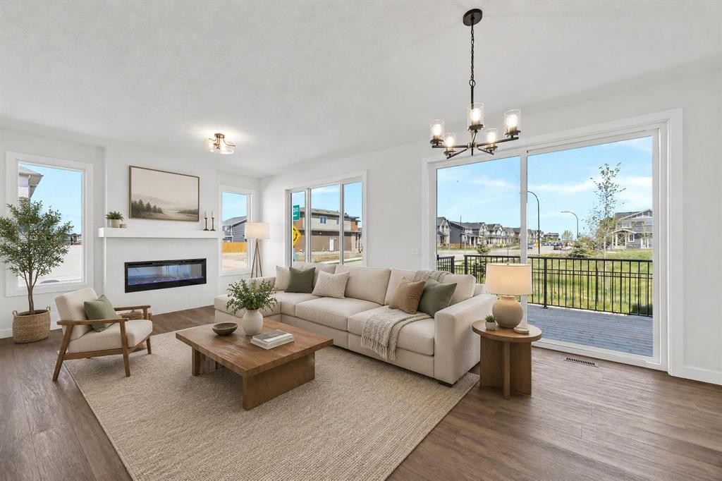 215 Sora Terrace Se, Calgary, AB