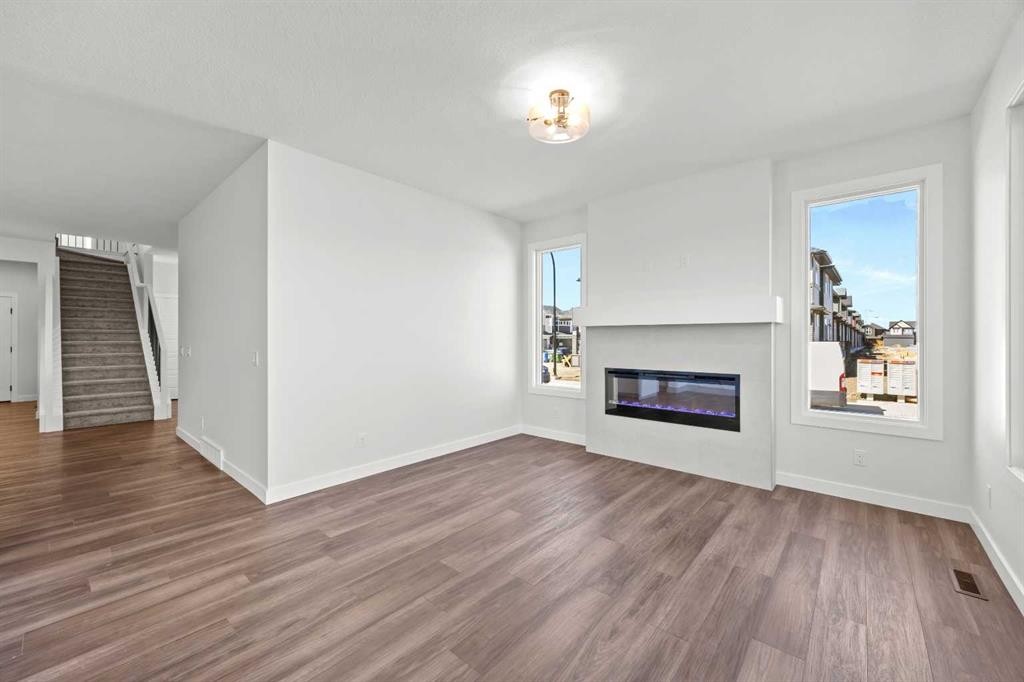 215 Sora Terrace Se, Calgary, AB