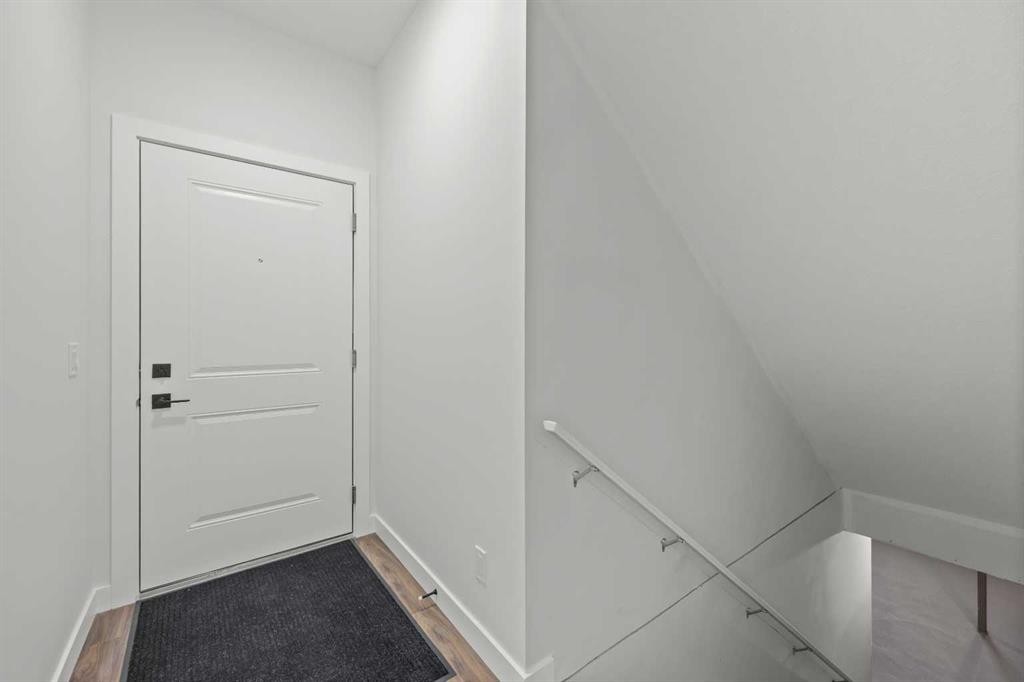 215 Sora Terrace Se, Calgary, AB