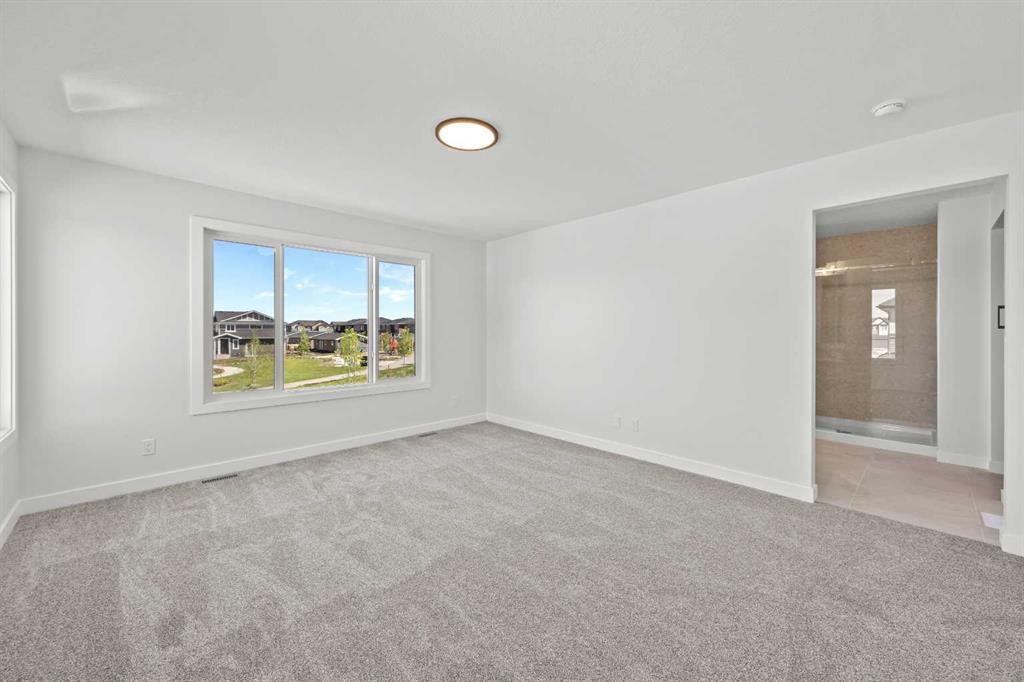 215 Sora Terrace Se, Calgary, AB