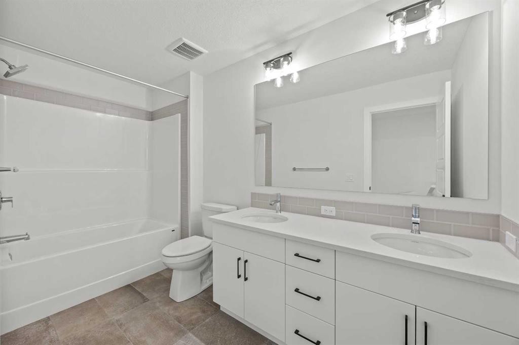 215 Sora Terrace Se, Calgary, AB
