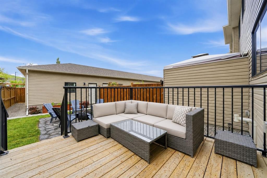 23 Wolf Creek Drive Se, Calgary, AB