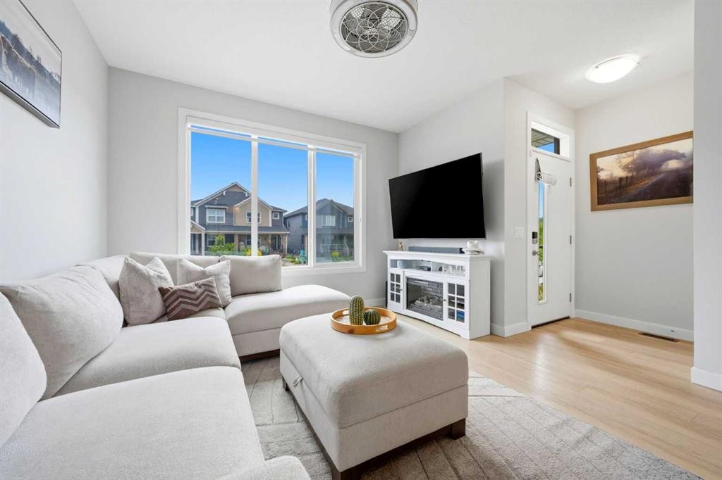 23 Wolf Creek Drive Se, Calgary, AB