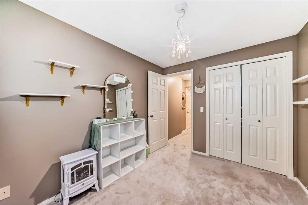 173 Eversyde Common Sw, Calgary, AB - Indoor