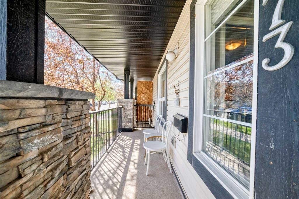 173 Eversyde Common Sw, Calgary, AB - Outdoor With Exterior