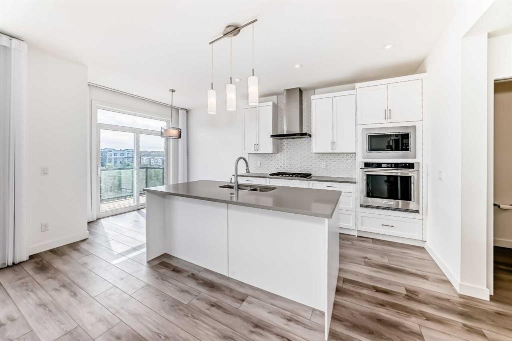 53 Spring Creek Common Sw, Calgary, AB
