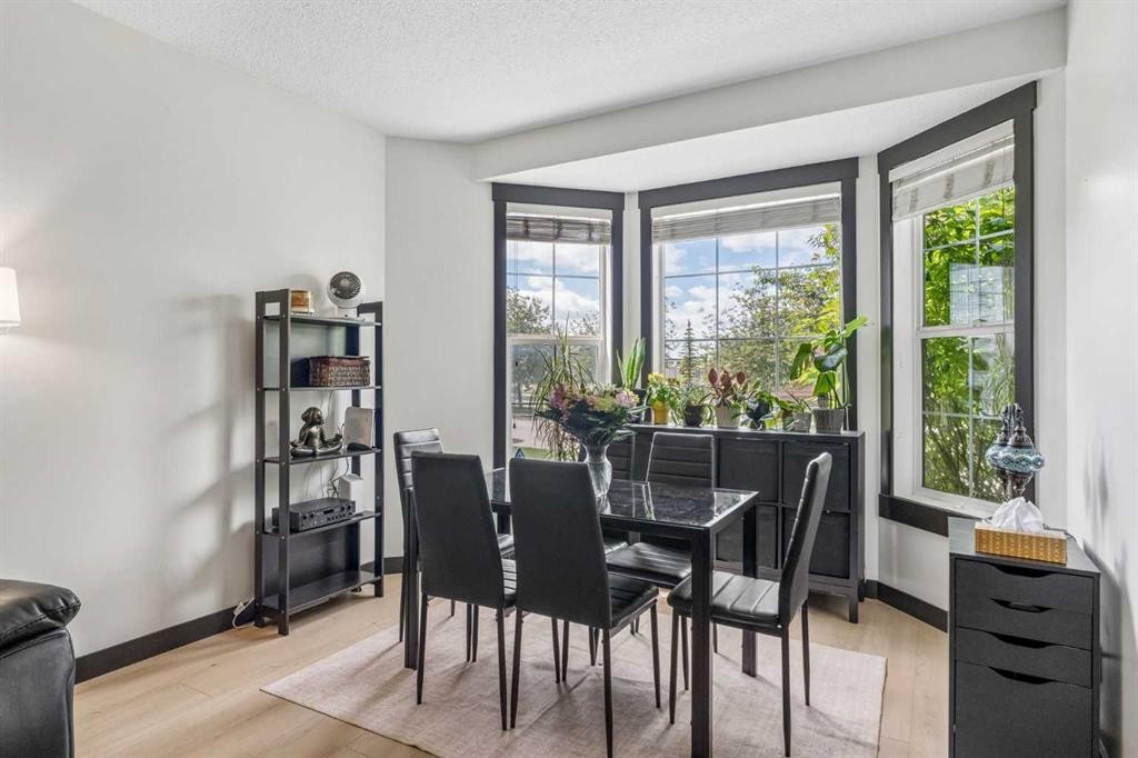 183 Rainbow Falls Drive, Chestermere, AB