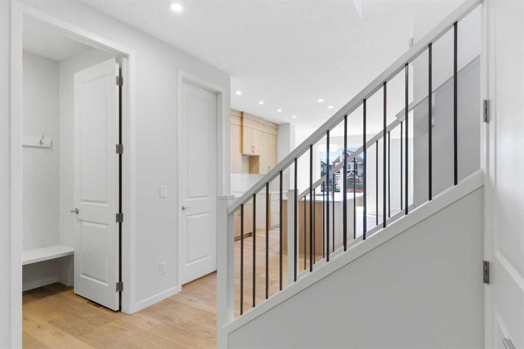 53 Snowberry Common Se, Calgary, AB - Indoor Photo Showing Other Room