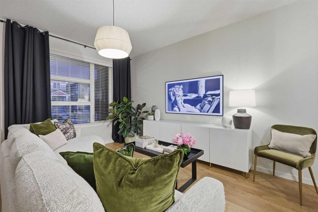 292 Wolf Creek Manor Se, Calgary, AB