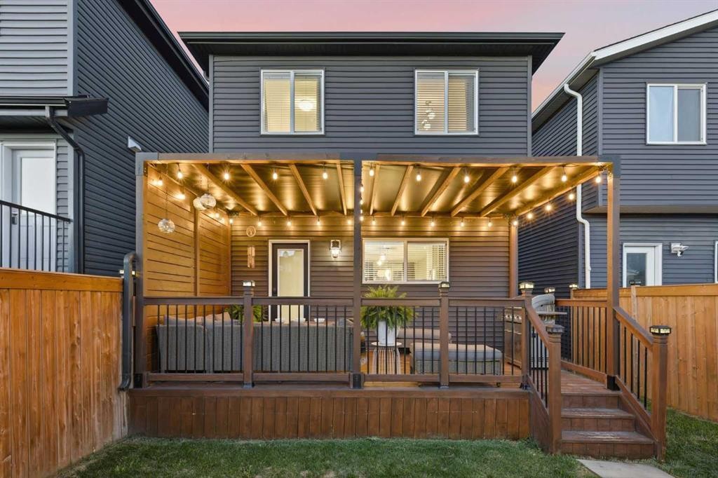 292 Wolf Creek Manor Se, Calgary, AB