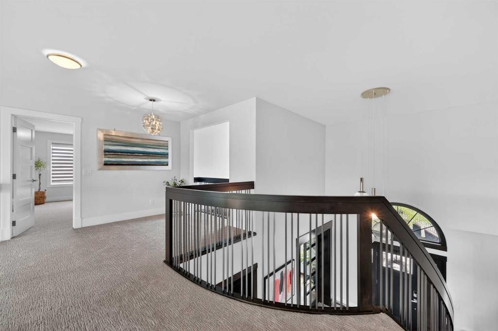 168 Posthill Drive Sw, Calgary, AB - Indoor Photo Showing Other Room