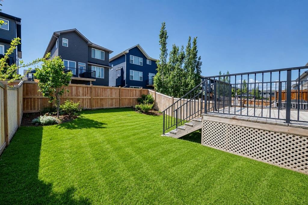 110 Crestbrook Way Sw, Calgary, AB