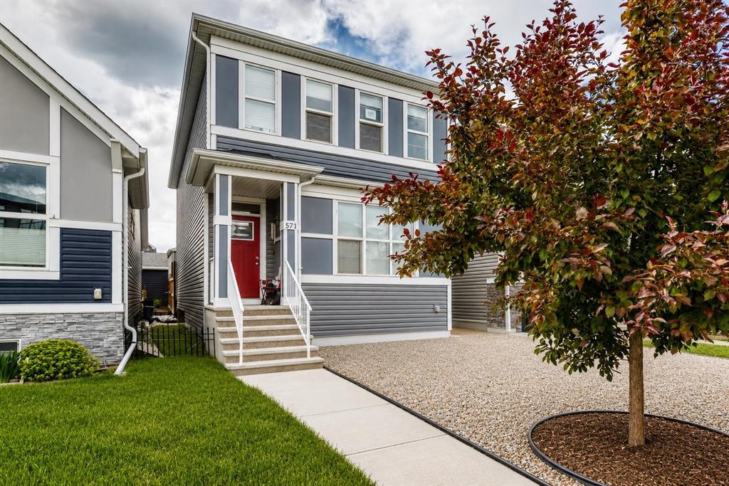 571 Seton Circle Se, Calgary, AB - Outdoor With Facade