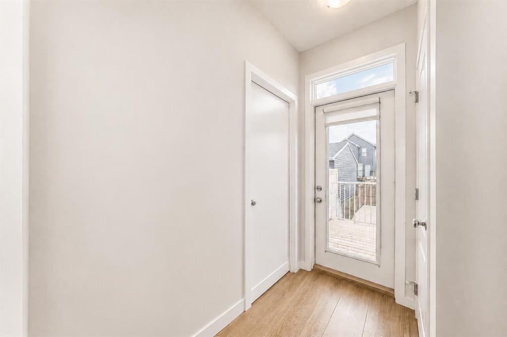571 Seton Circle Se, Calgary, AB - Indoor Photo Showing Other Room