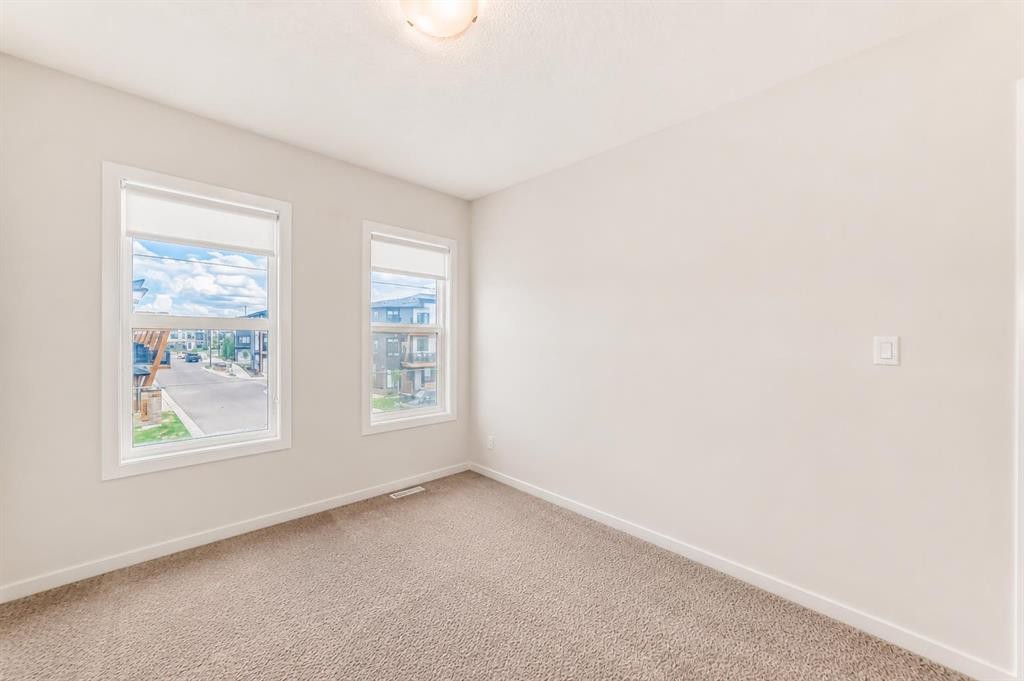 571 Seton Circle Se, Calgary, AB - Indoor Photo Showing Other Room