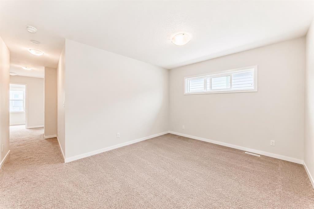 571 Seton Circle Se, Calgary, AB - Indoor Photo Showing Other Room