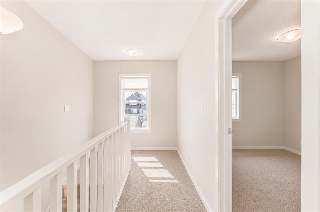 571 Seton Circle Se, Calgary, AB - Indoor Photo Showing Other Room