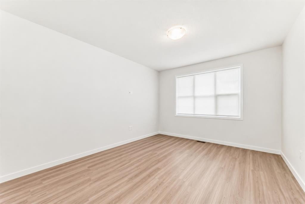 571 Seton Circle Se, Calgary, AB - Indoor Photo Showing Other Room
