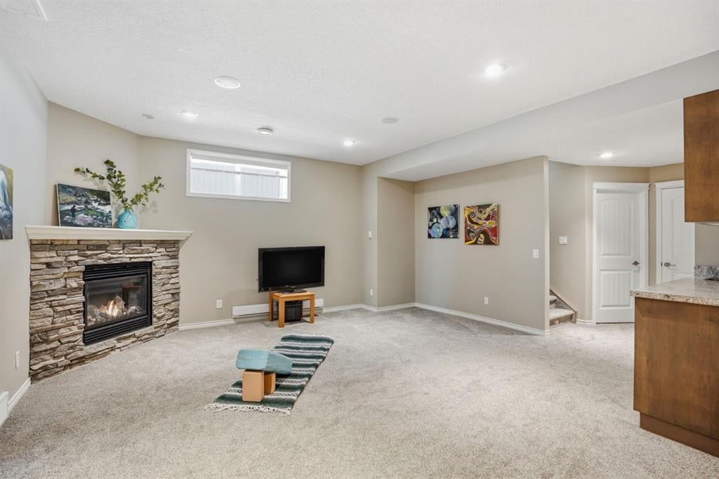 138 Reunion Landing, Airdrie, AB