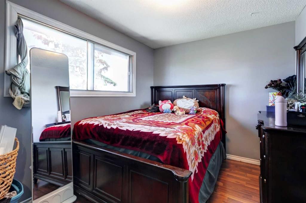 131 Dovertree Place Se, Calgary, AB
