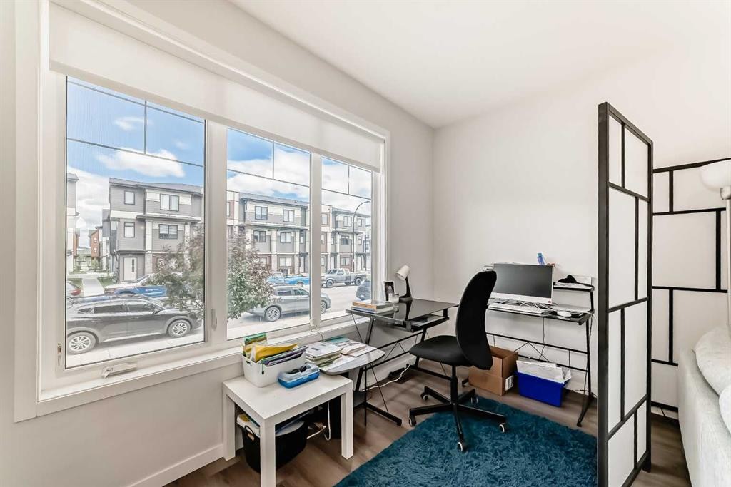 535 Seton Circle Se, Calgary, AB - Indoor Photo Showing Office