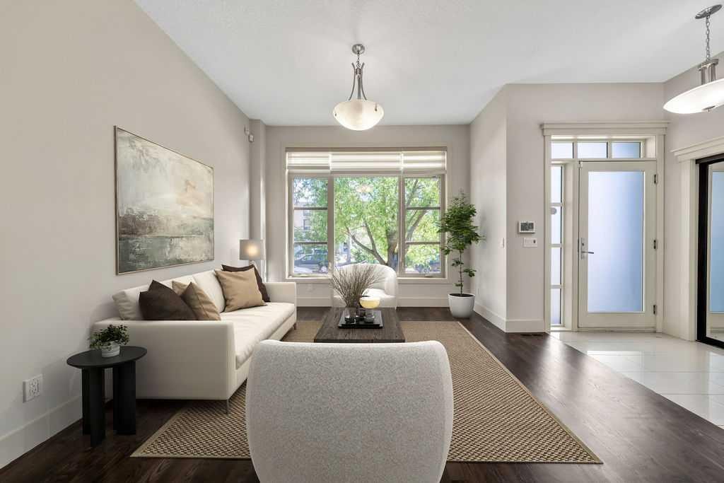 1136 17 Avenue Nw, Calgary, AB