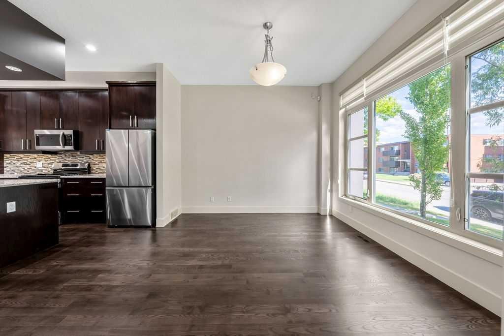1136 17 Avenue Nw, Calgary, AB