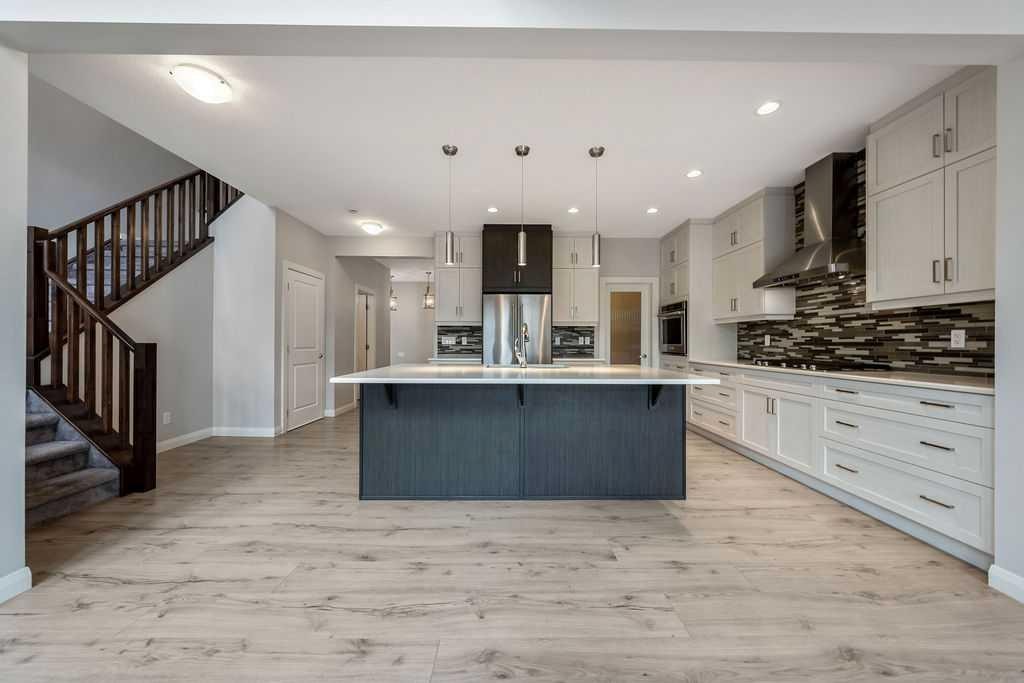 435 Evansglen Drive Nw, Calgary, AB