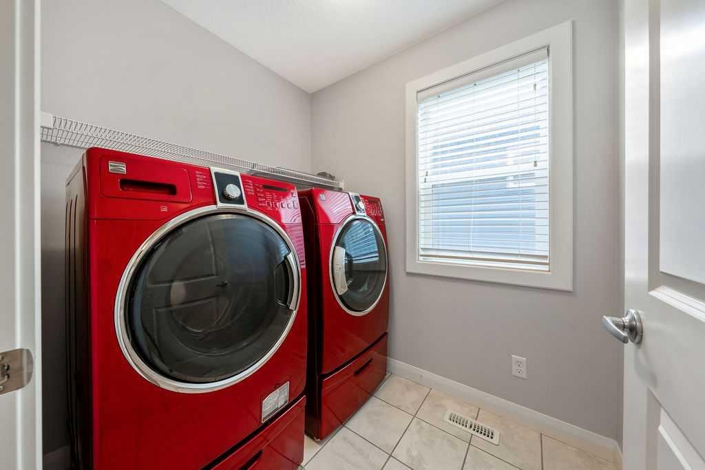 435 Evansglen Drive Nw, Calgary, AB