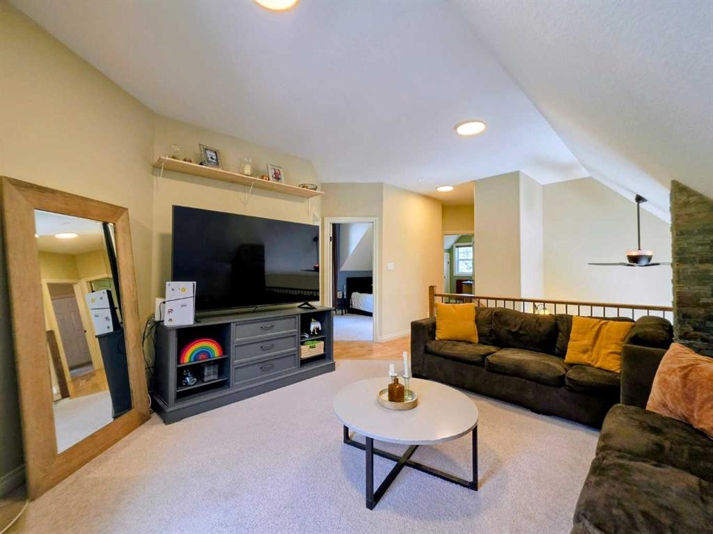 1217 83 Street, Coleman, AB