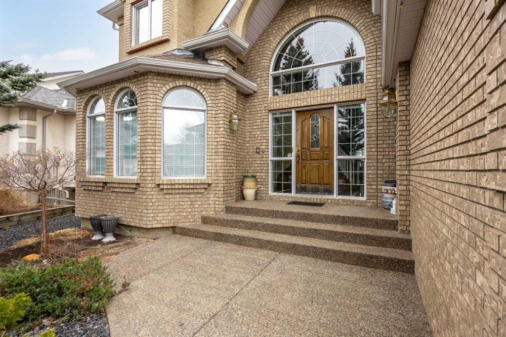 216 Evergreen Heath Sw, Calgary, AB - Outdoor